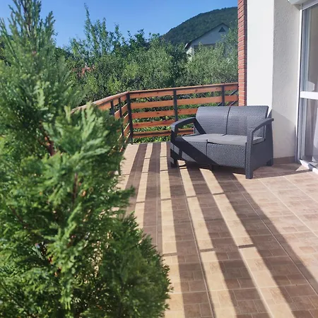 דירה Var-lak Apartmanhaz באלאטונפורד