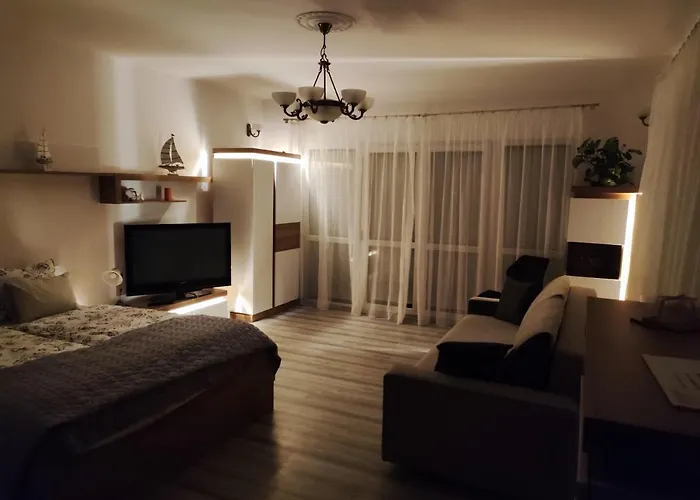 Var-lak Apartmanhaz Апартаменты Балатонфюред