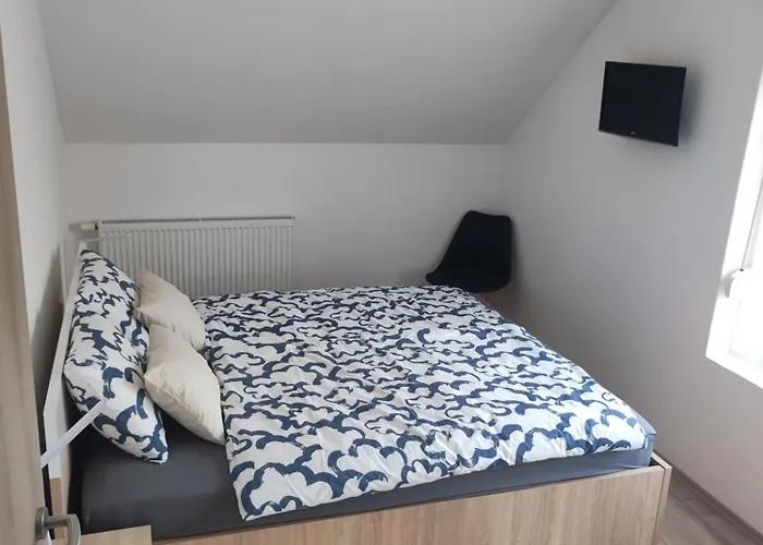 Var-lak Apartmanhaz * Балатонфюред