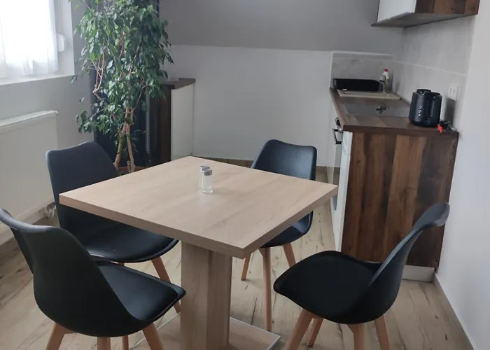 Var-lak Apartmanhaz Апартаменты